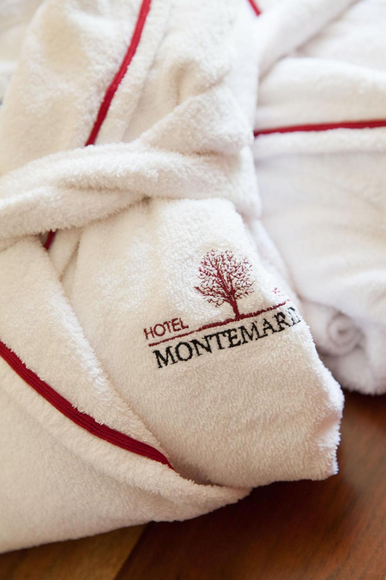 Relais Montemarino Hotel Borgomale Buitenkant foto